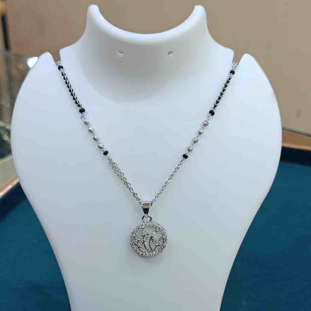 Kiya Fashion Real Silver Look Mangalsutra | Daily Wear Chain | Trending Minimalist Design | Limited Collection