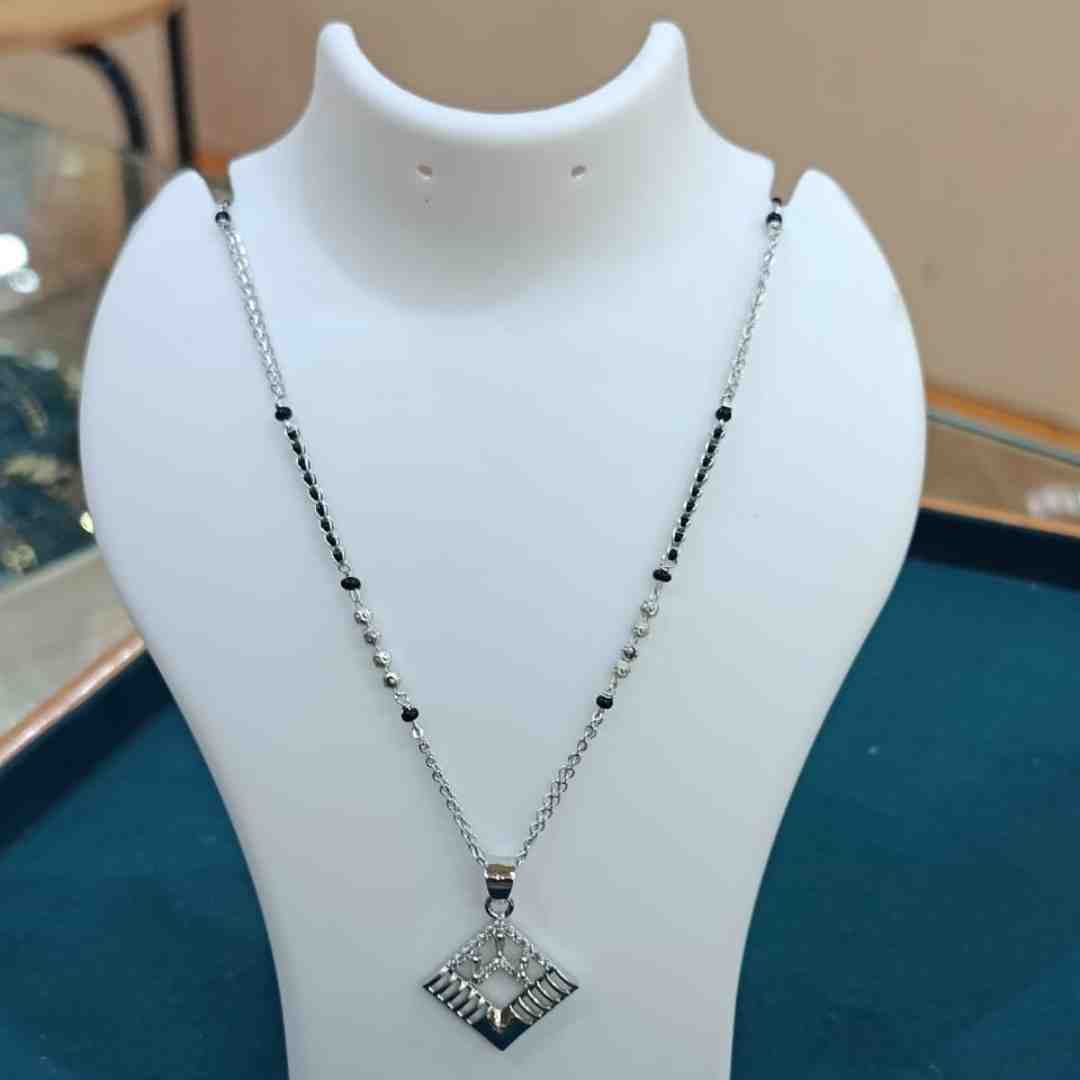 Kiya Fashion Mangalsutra Chain | Real Silver Look | Trending Everyday Jewelry | Limited Design Collection