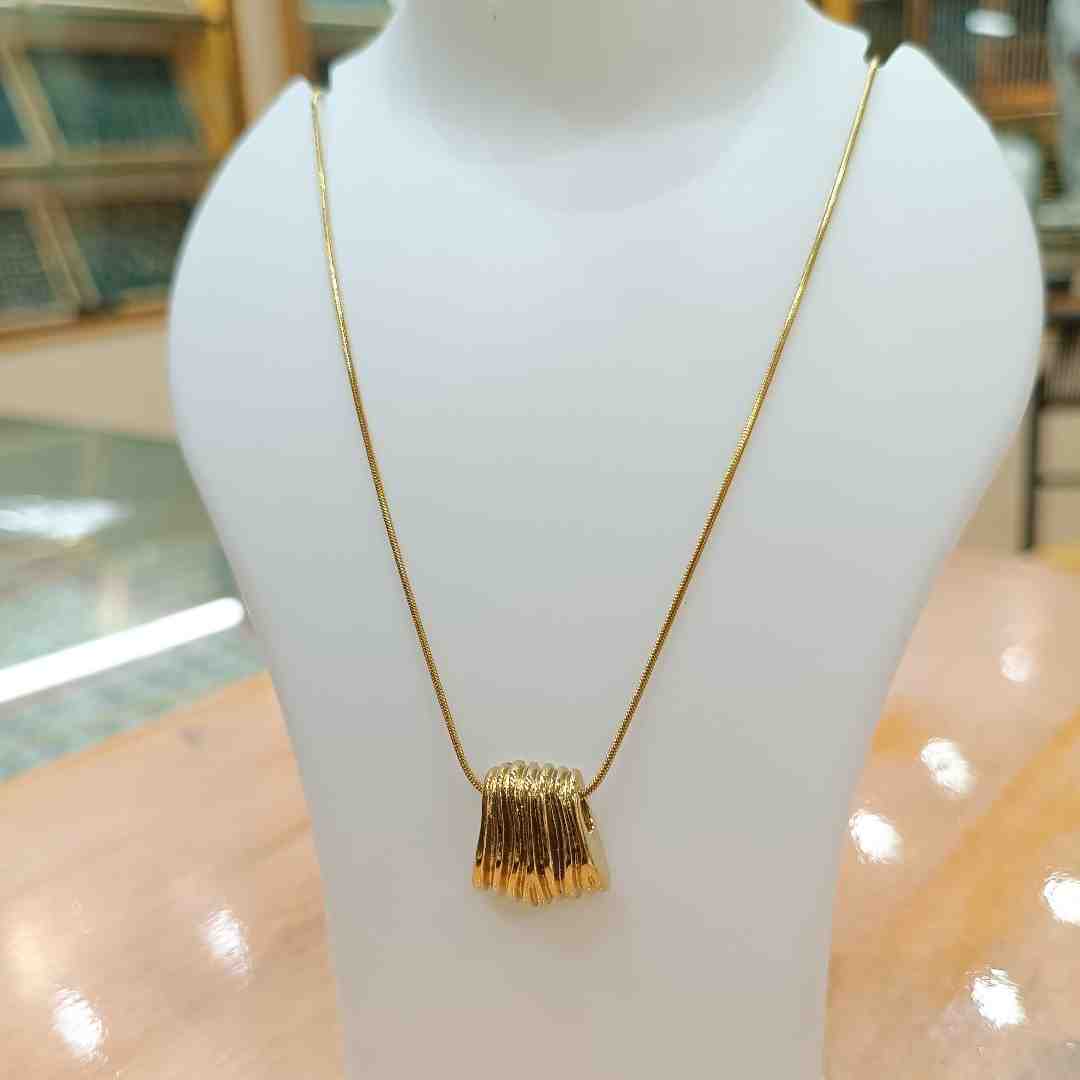 Kiya Fashion Adjustable Waterproof Chain | Anti-Tarnish Necklace for Everyday Use | Imported Jewelry