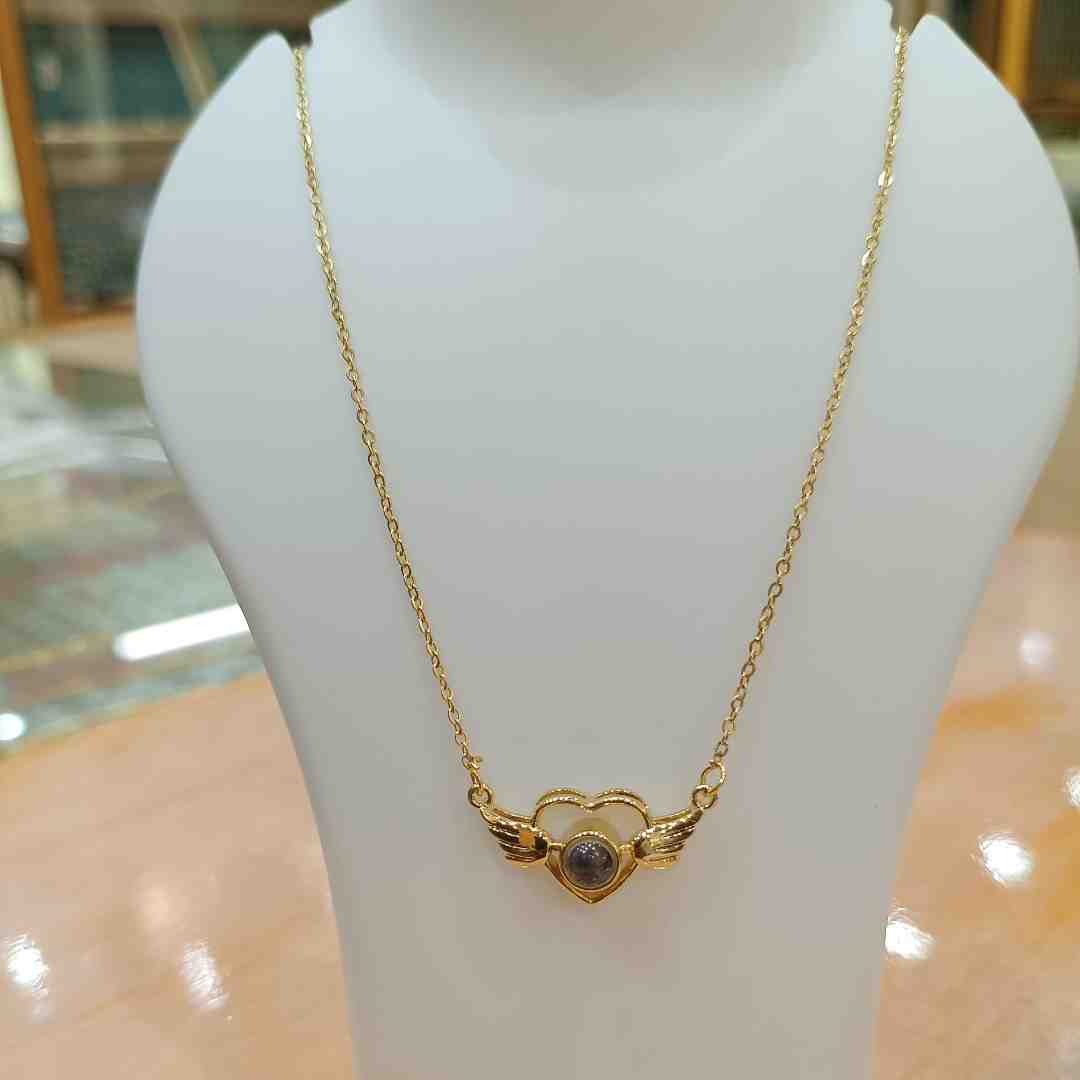 Kiya Fashion Signature Daily Necklace | Waterproof | Imported | 18+ Adjustable Anti-Tarnish Chain